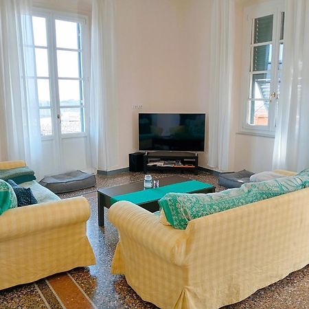 I Musetti Guesthouse Genoa Bagian luar foto